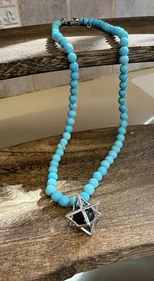 שרשרת אבני קריסטל טורקיז עם תליון מרכבה כסף